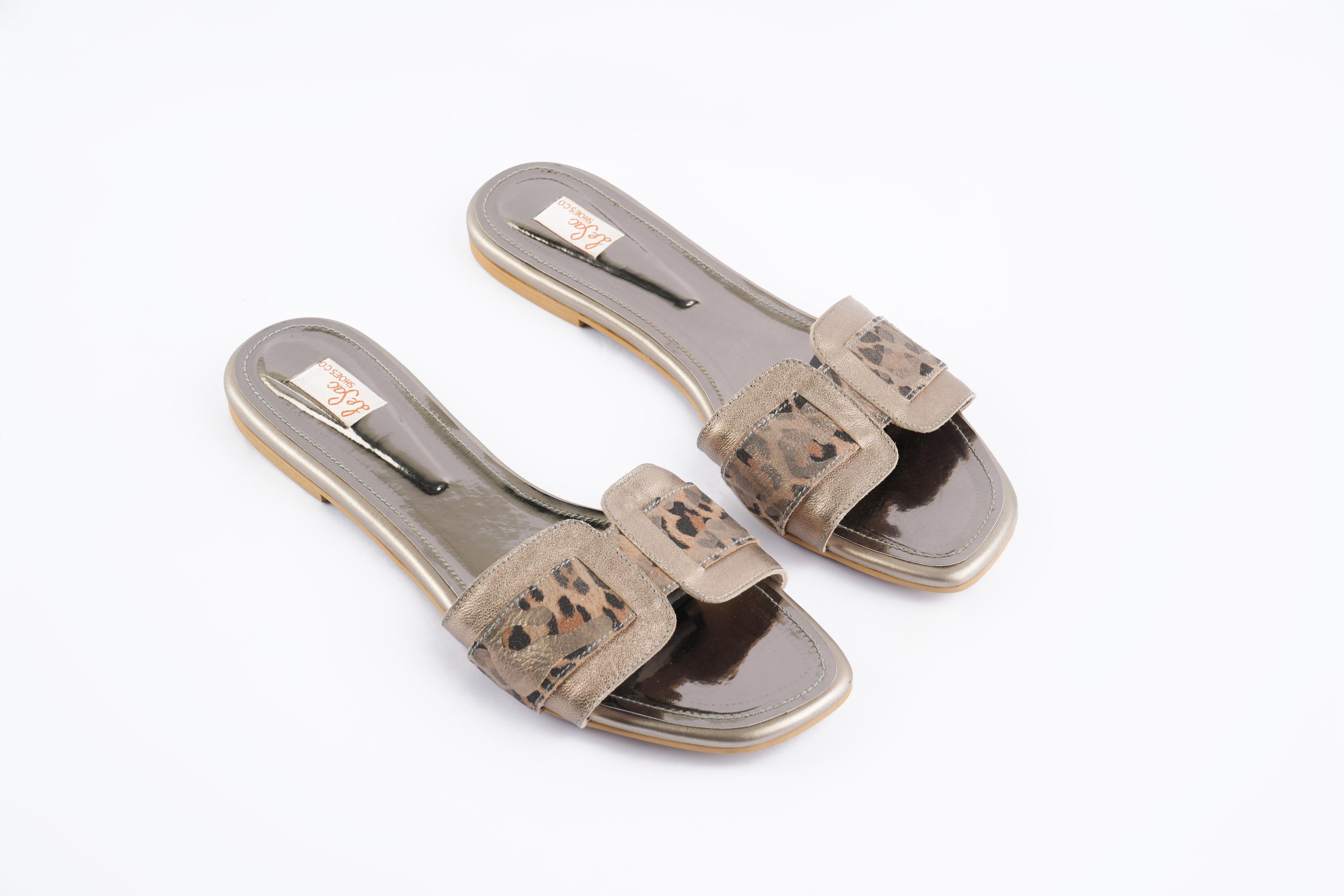 Leather Sandals with Vibrant Animal Print Design