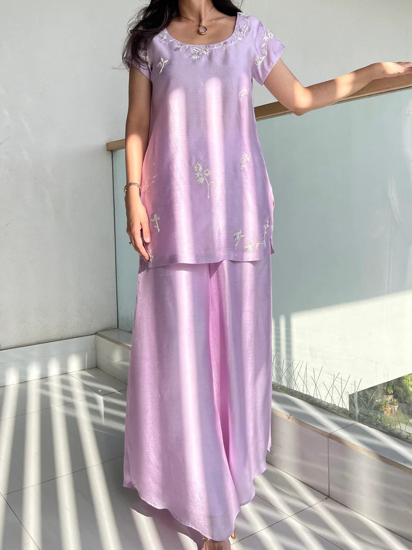 Lavender Noor