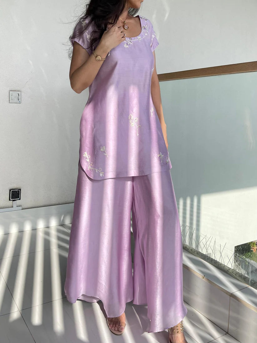 Lavender Noor